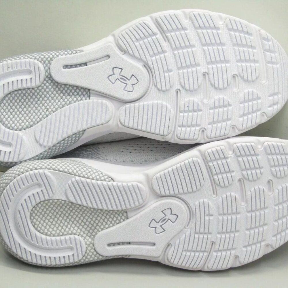 NEW UNDER ARMOUR Womens HOVR Turbulence 2 Sneakers Size 6.5 Running  White UA - Picture 7 of 7